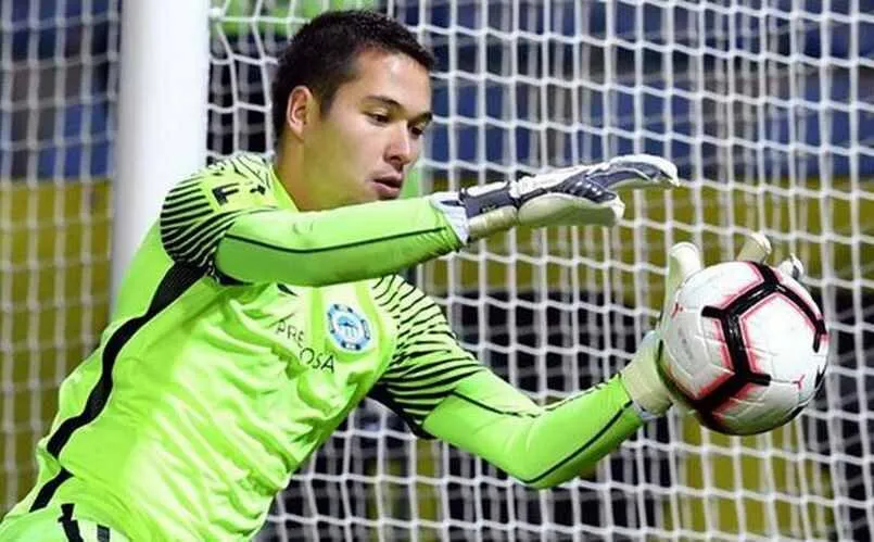 Thủ môn trong bóng đá cần có những tố chất gì?